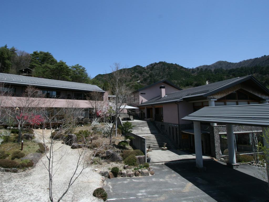 Hotel Fuki No Mori Nagiso Buitenkant foto